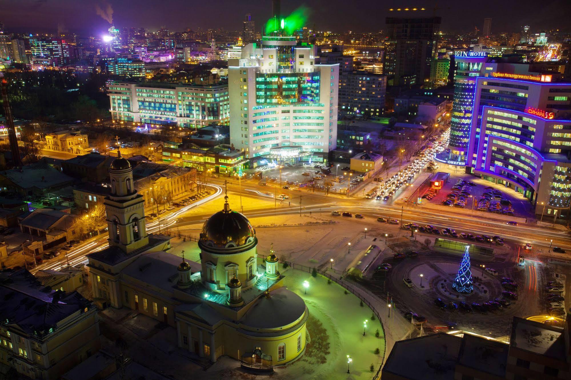 Panorama Business Hotel Wtc Ekaterinburg Exterior photo